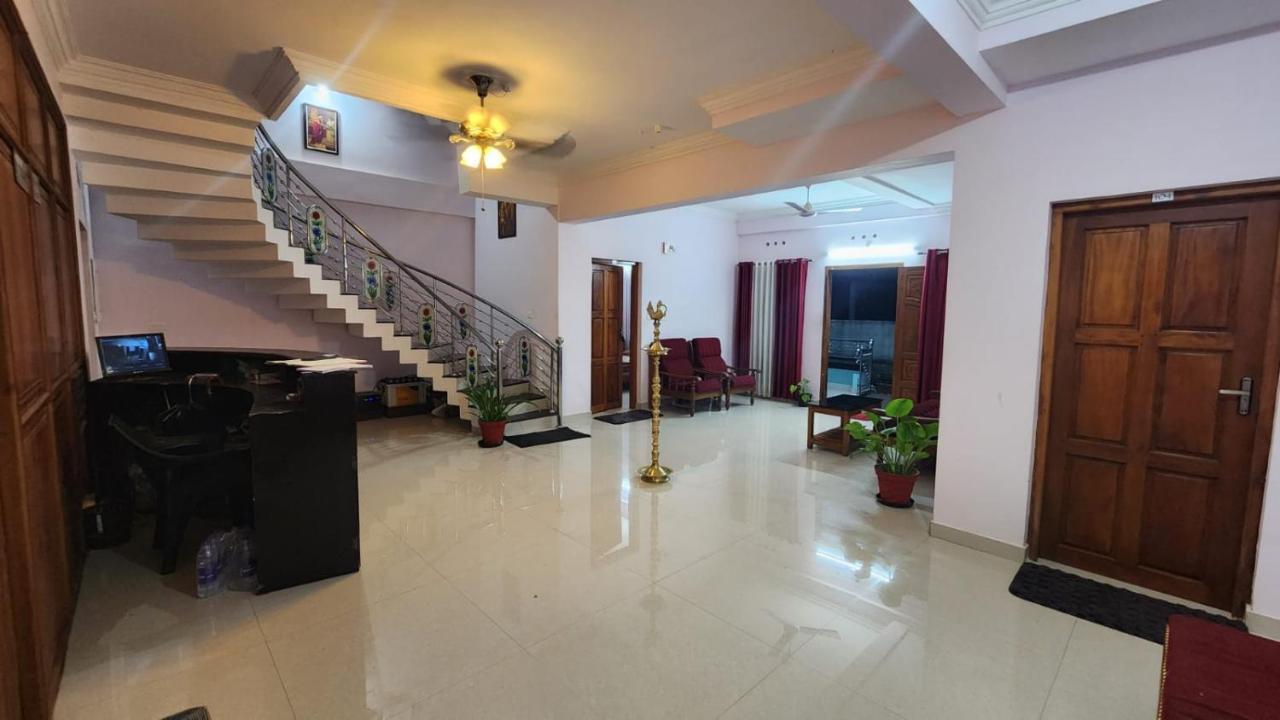 Skylounge Residency Daire Thiruvananthapuram Dış mekan fotoğraf